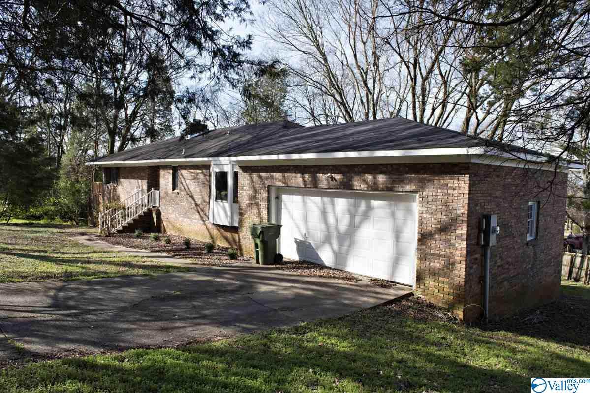 7702 Oakridge Drive - Photo 1