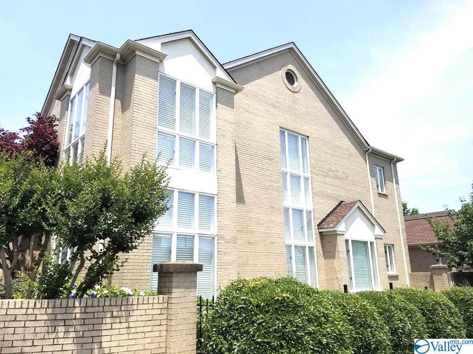 209 Martin Street - Photo 1