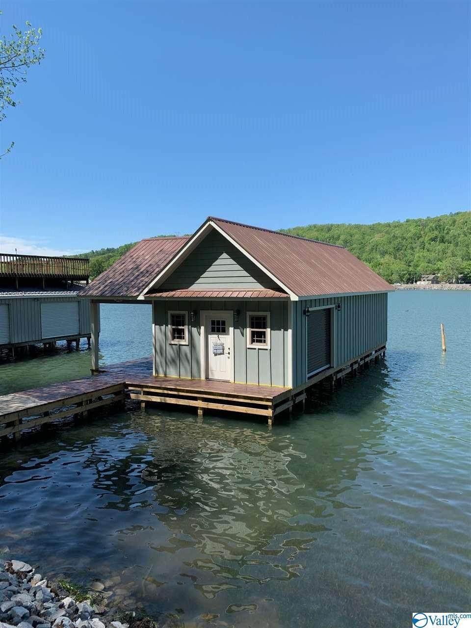 71 Pine Island Circle - Photo 1