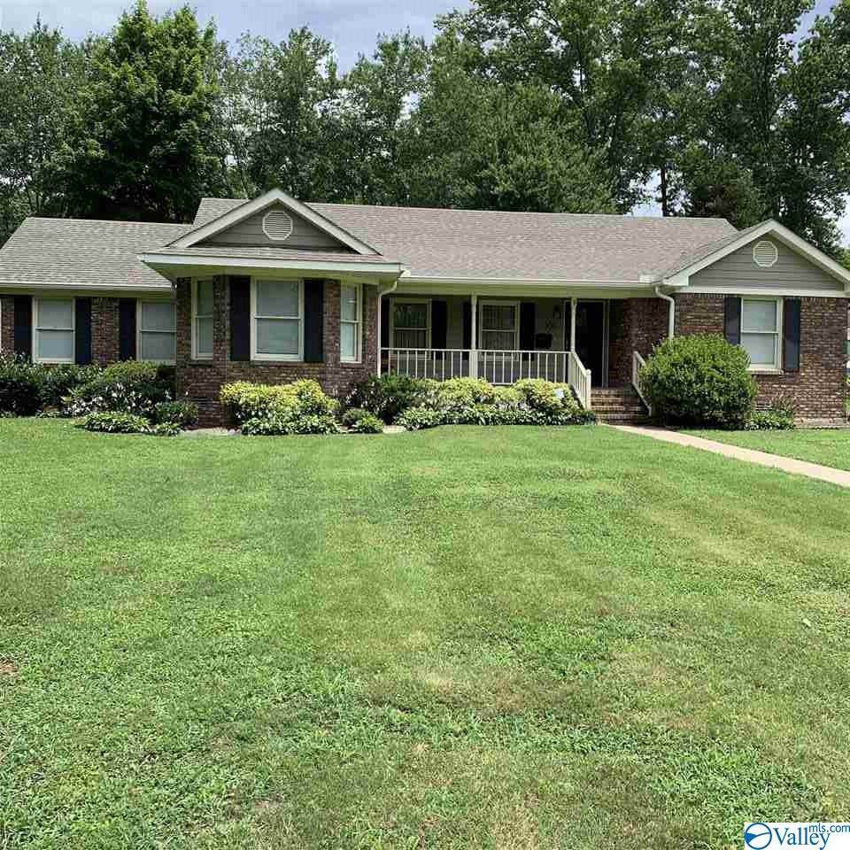 400 Delmont Drive - Photo 1
