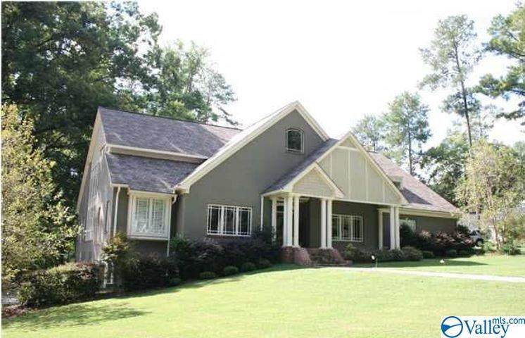 211 Alpine View - Photo 1