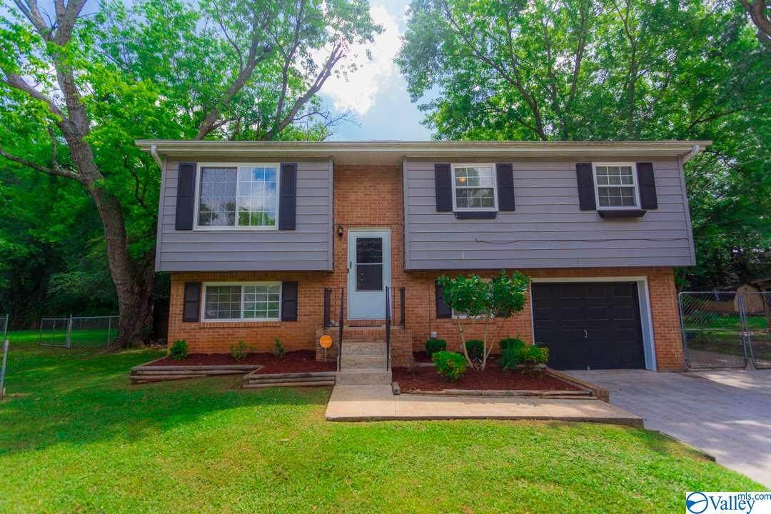 3915 Mccalley Place - Photo 1