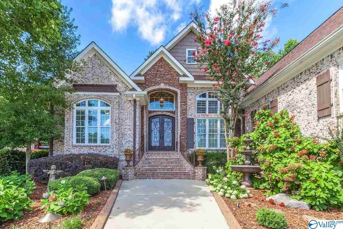 248 Kelly Ridge Blvd - Photo 1