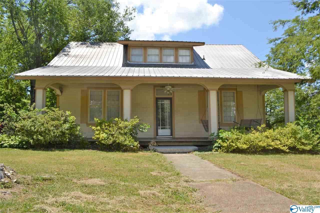 1102 Washington Street - Photo 1