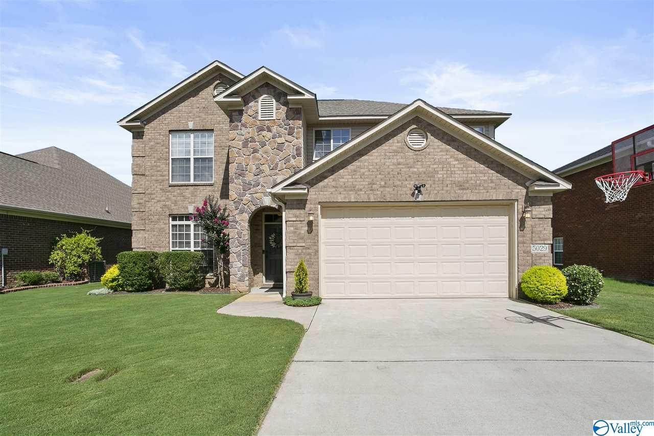 5029 Valley Cove Drive - Photo 1