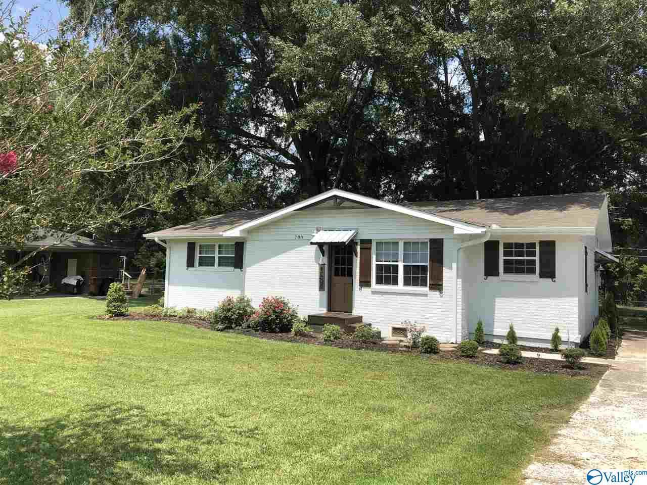 708 Vaughn Bridge Road - Photo 1