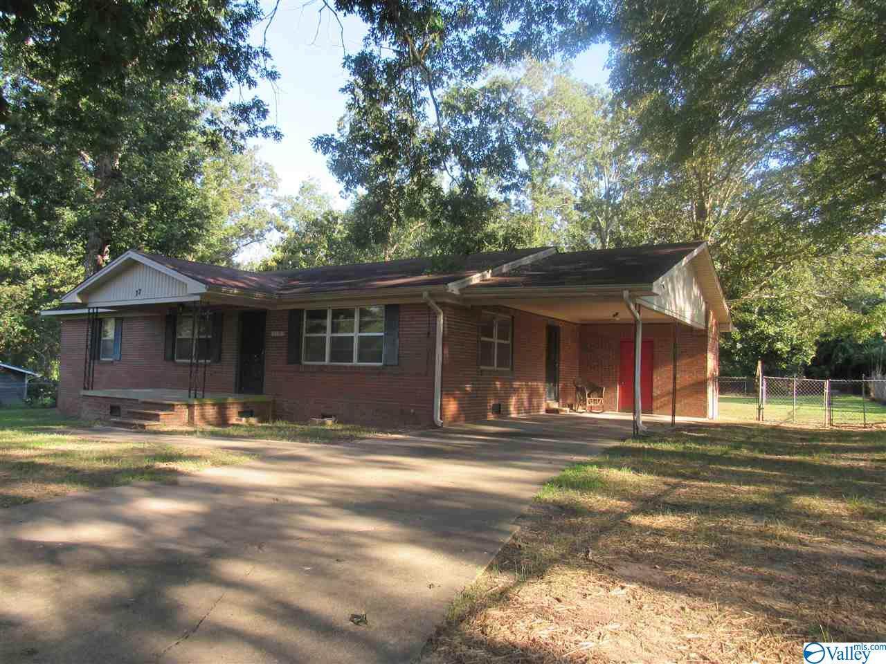 77 Vickie Lane - Photo 1