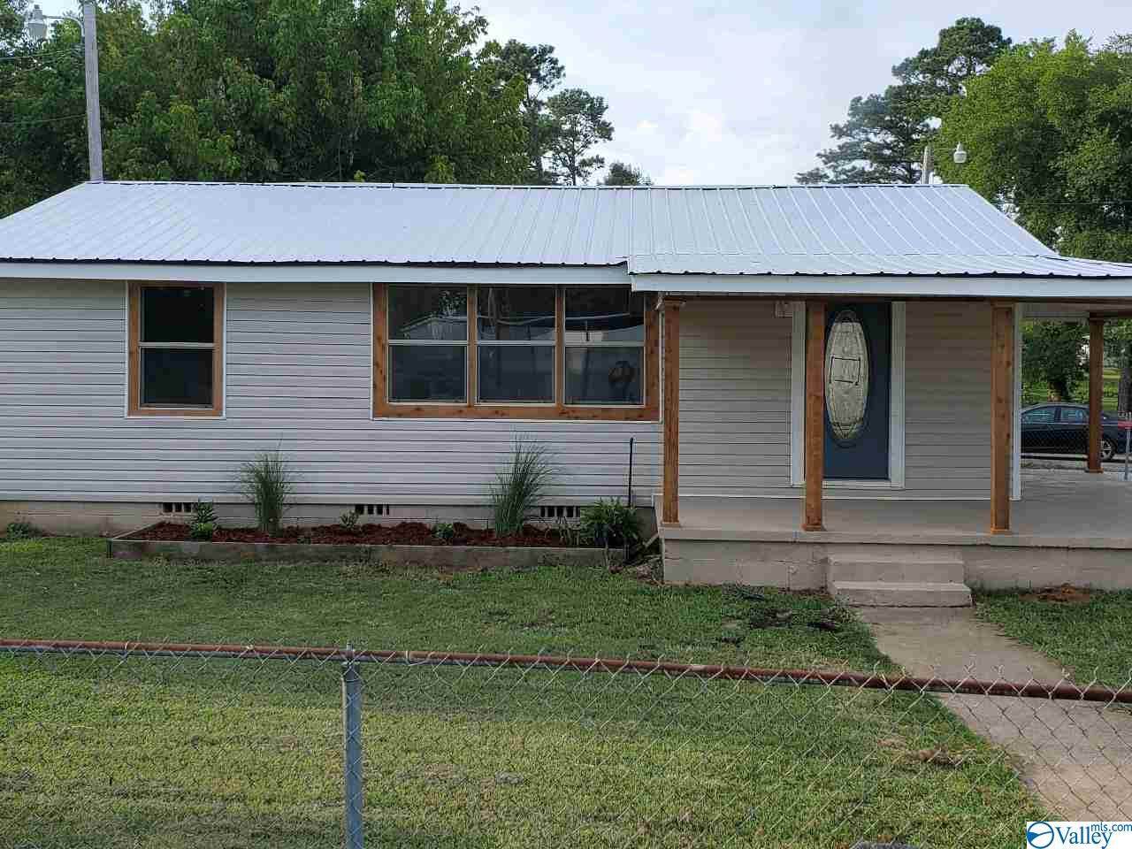 134 Burroughs Drive - Photo 1
