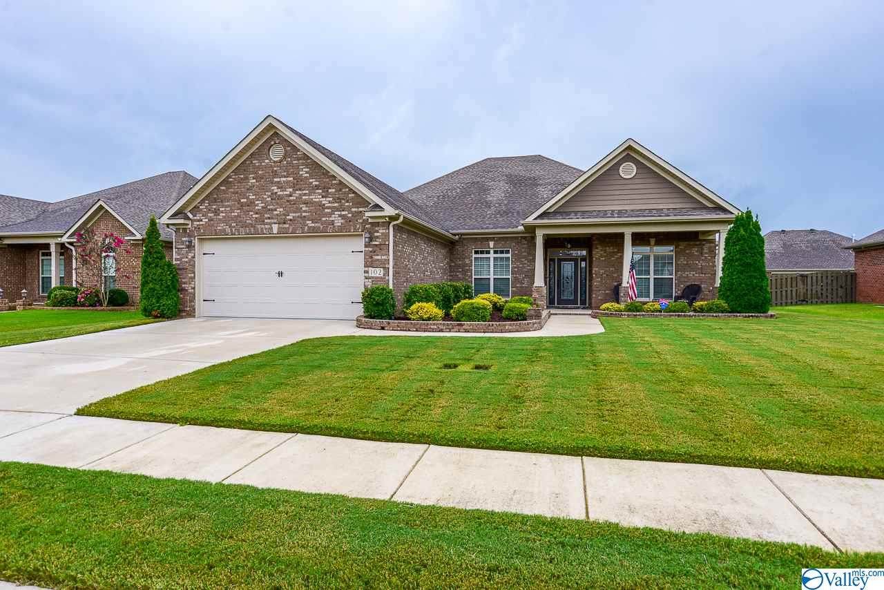 102 Jenny Drive - Photo 1
