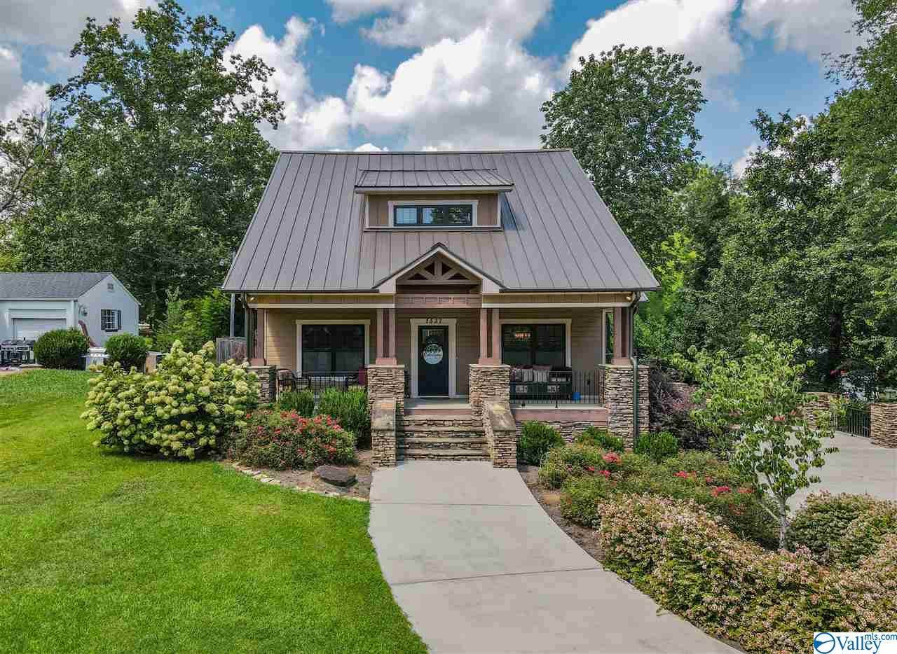 1537 Woodland Street - Photo 1
