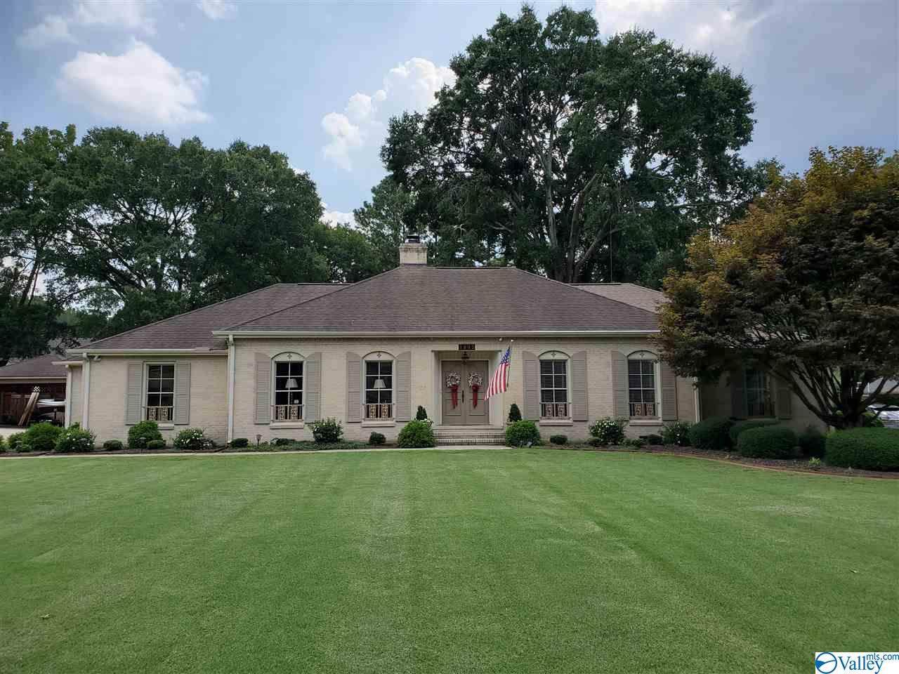 1805 Woodmont Drive - Photo 1