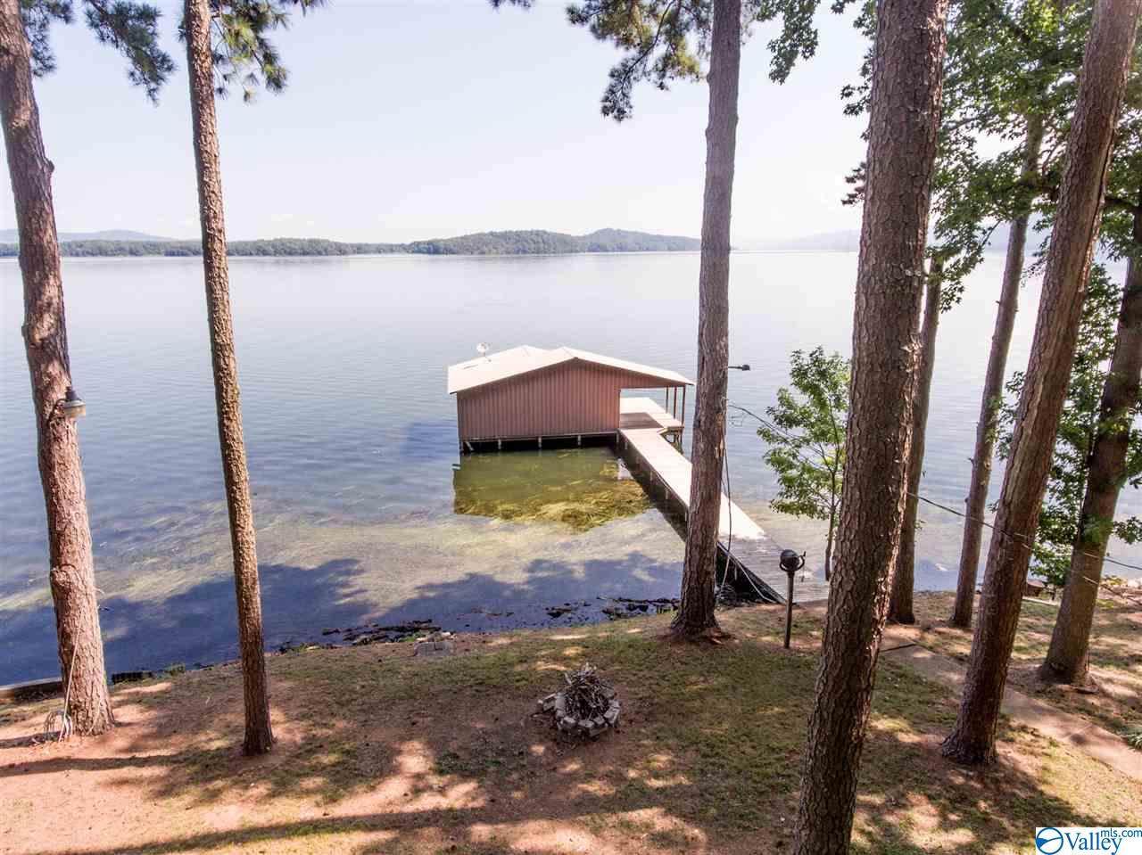 834 Lakeshore Drive - Photo 1