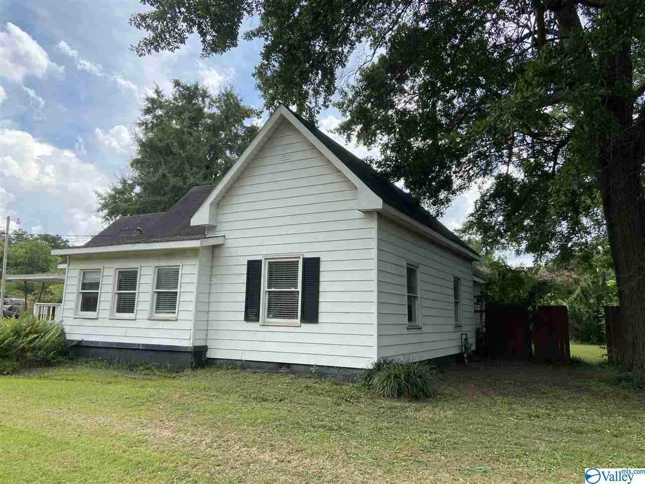 819 Carridale Street - Photo 1