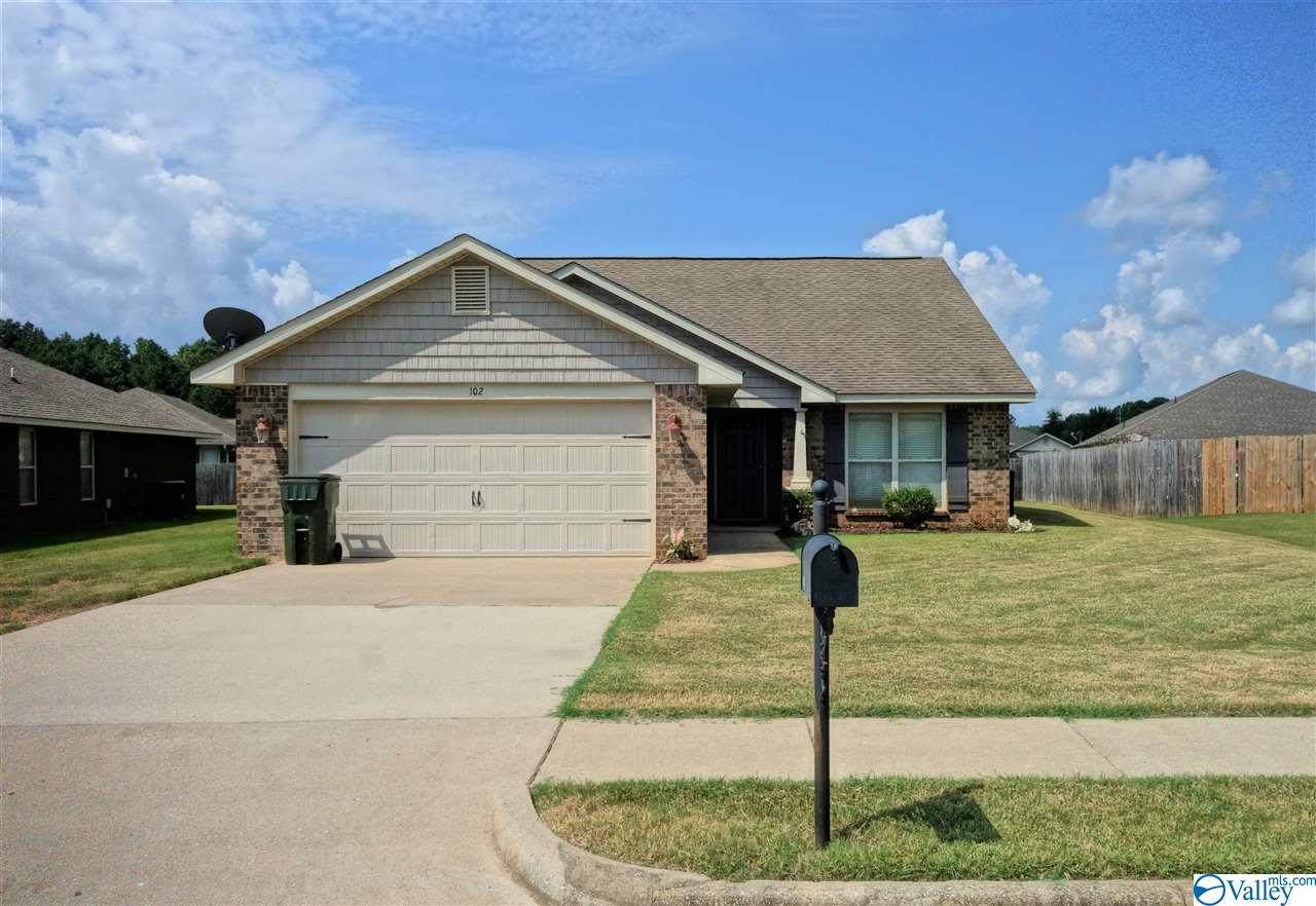 102 Copeland Drive - Photo 1