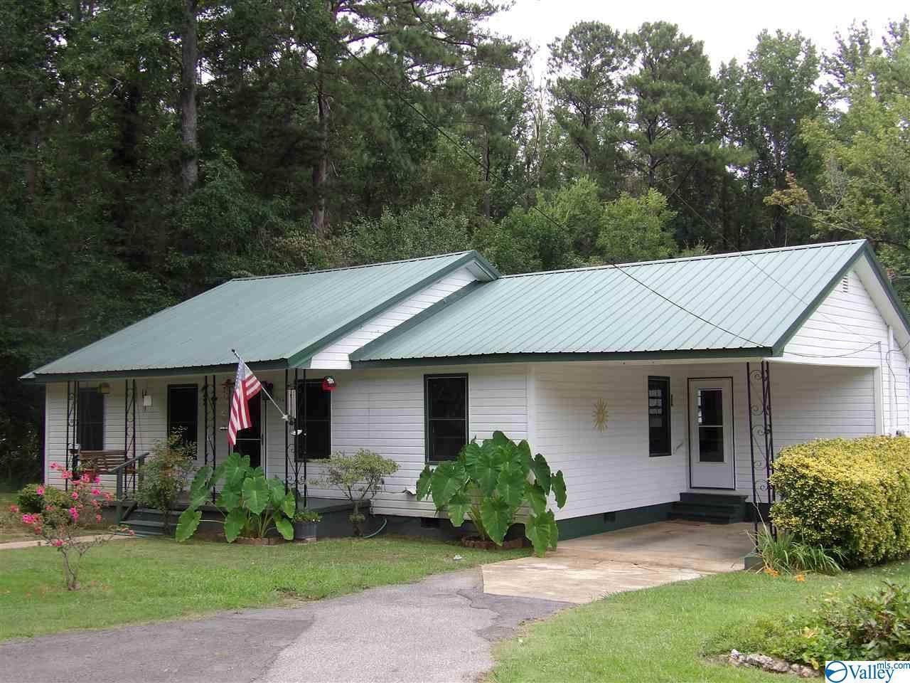 706 Johnson Street - Photo 1