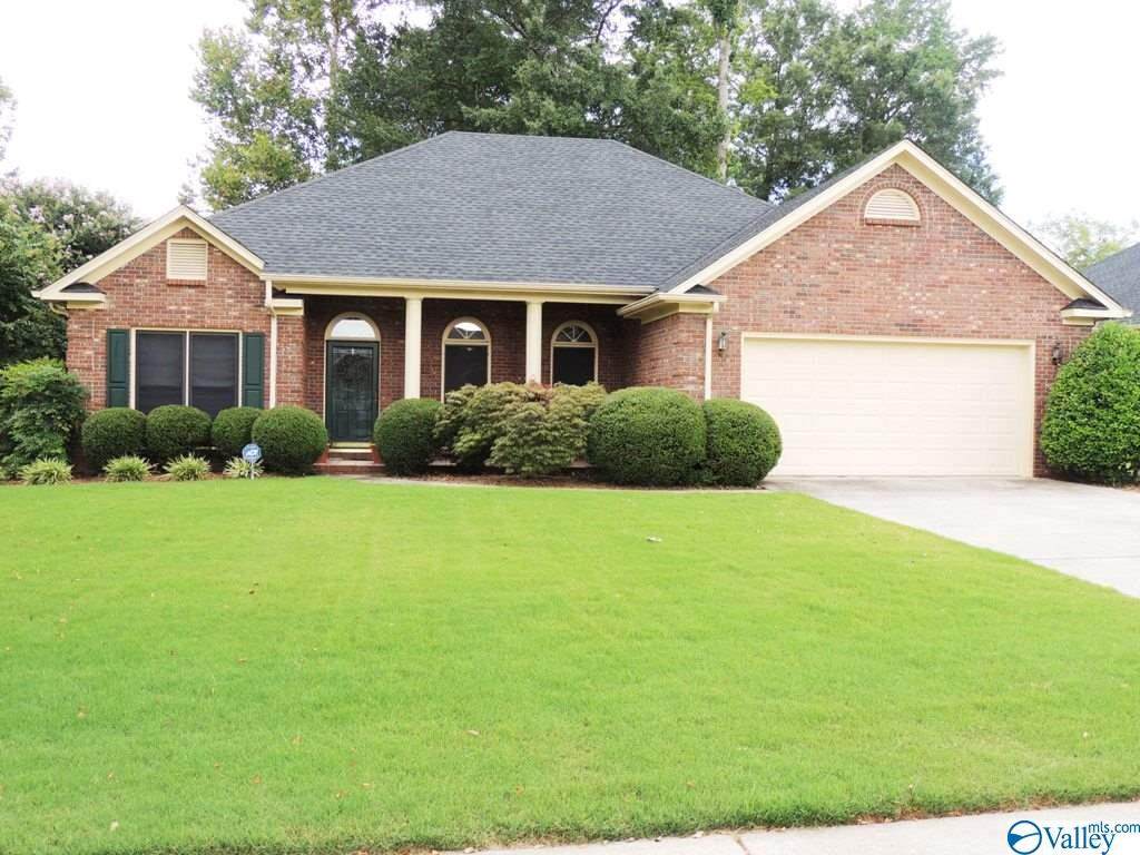 1508 Oak Lea Road - Photo 1