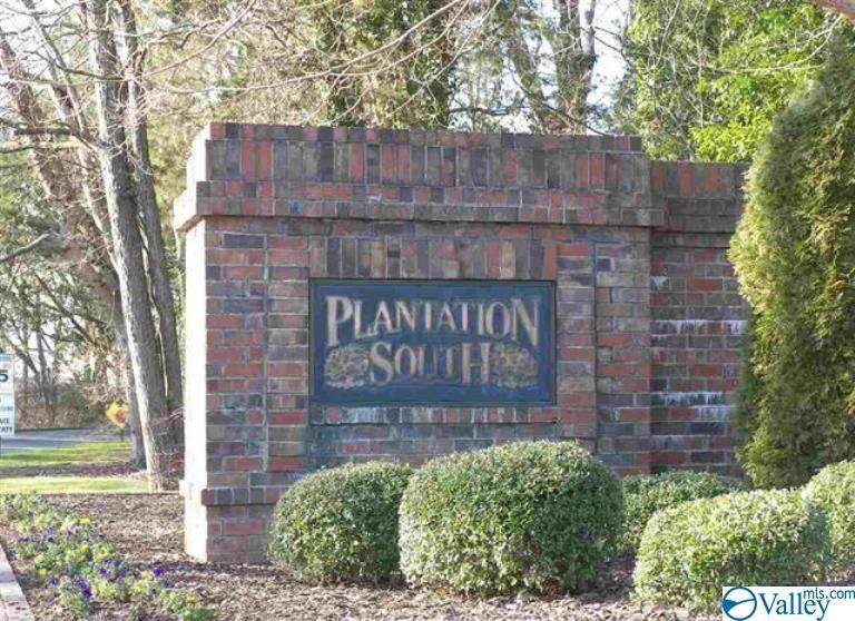 2049 Woodlawn Drive - Photo 1