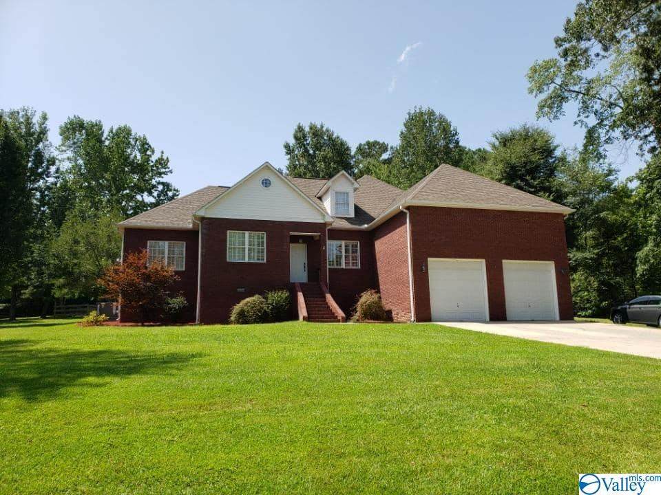 231 Rush Circle - Photo 1