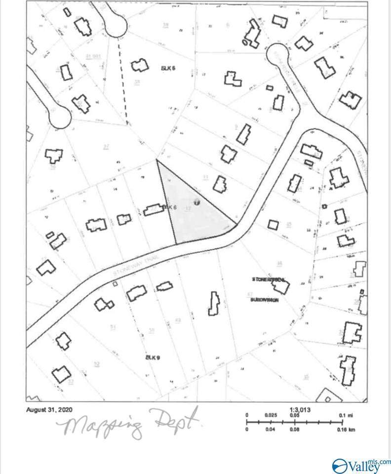 135 Stoneway Trail - Photo 1