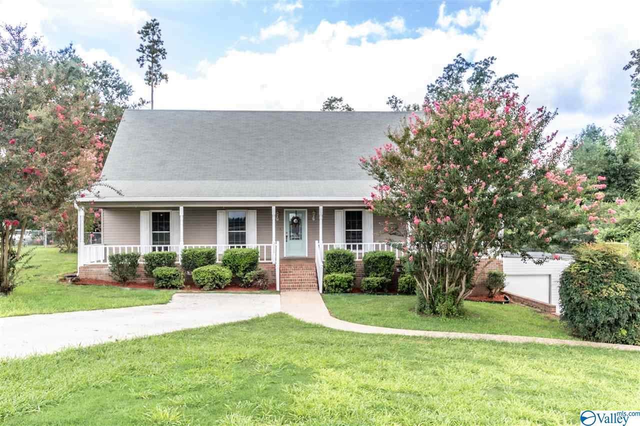 3000 Oakwood Drive - Photo 1