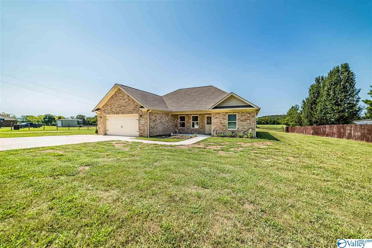 1536 Old Gurley Pike - Photo 1