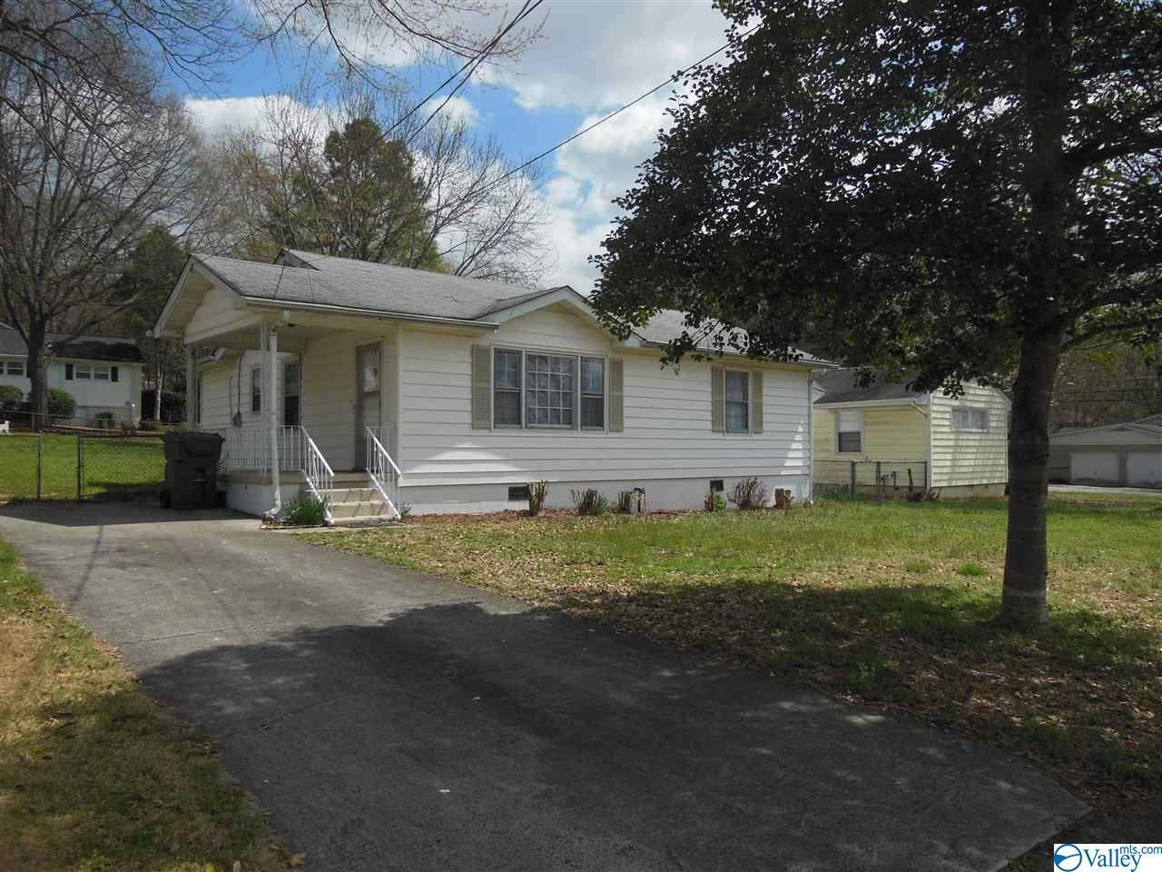 2509 Woodview Drive - Photo 1