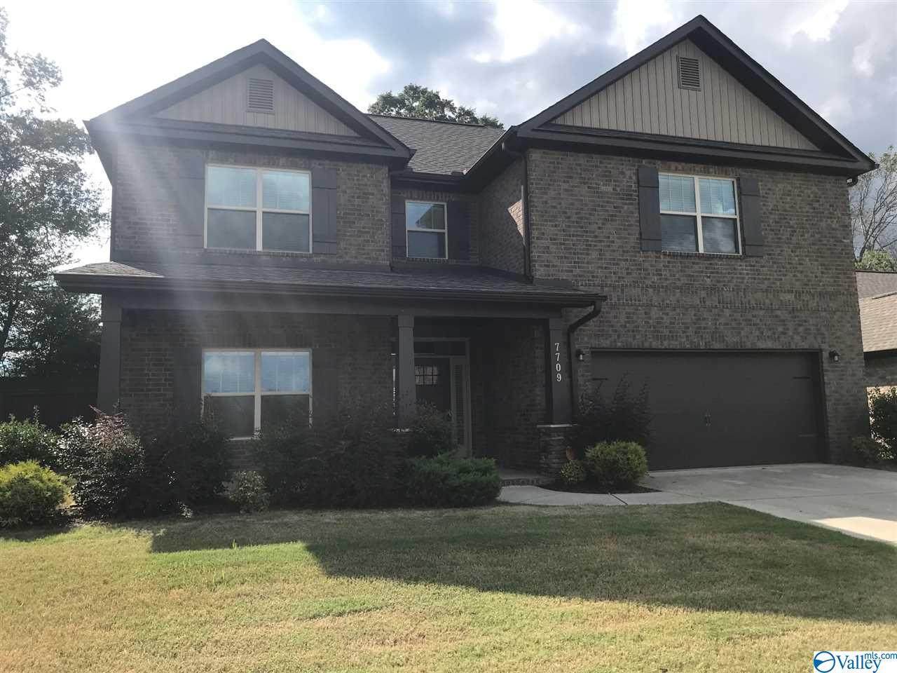 7709 Catawba Circle - Photo 1