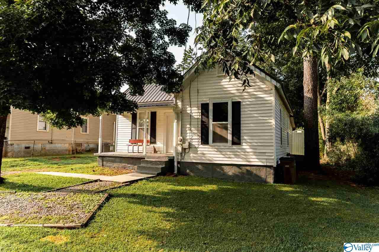 1404 North Street - Photo 1