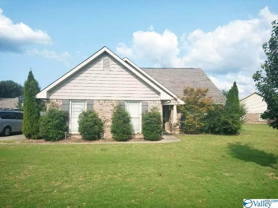 5052 Montauk Trail - Photo 1