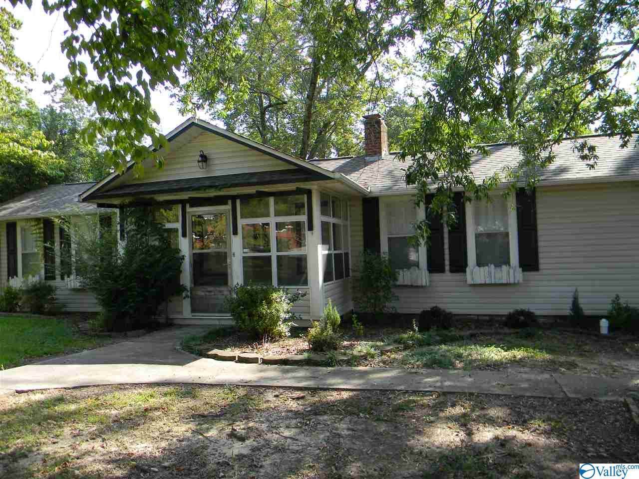 104 Austin Avenue - Photo 1