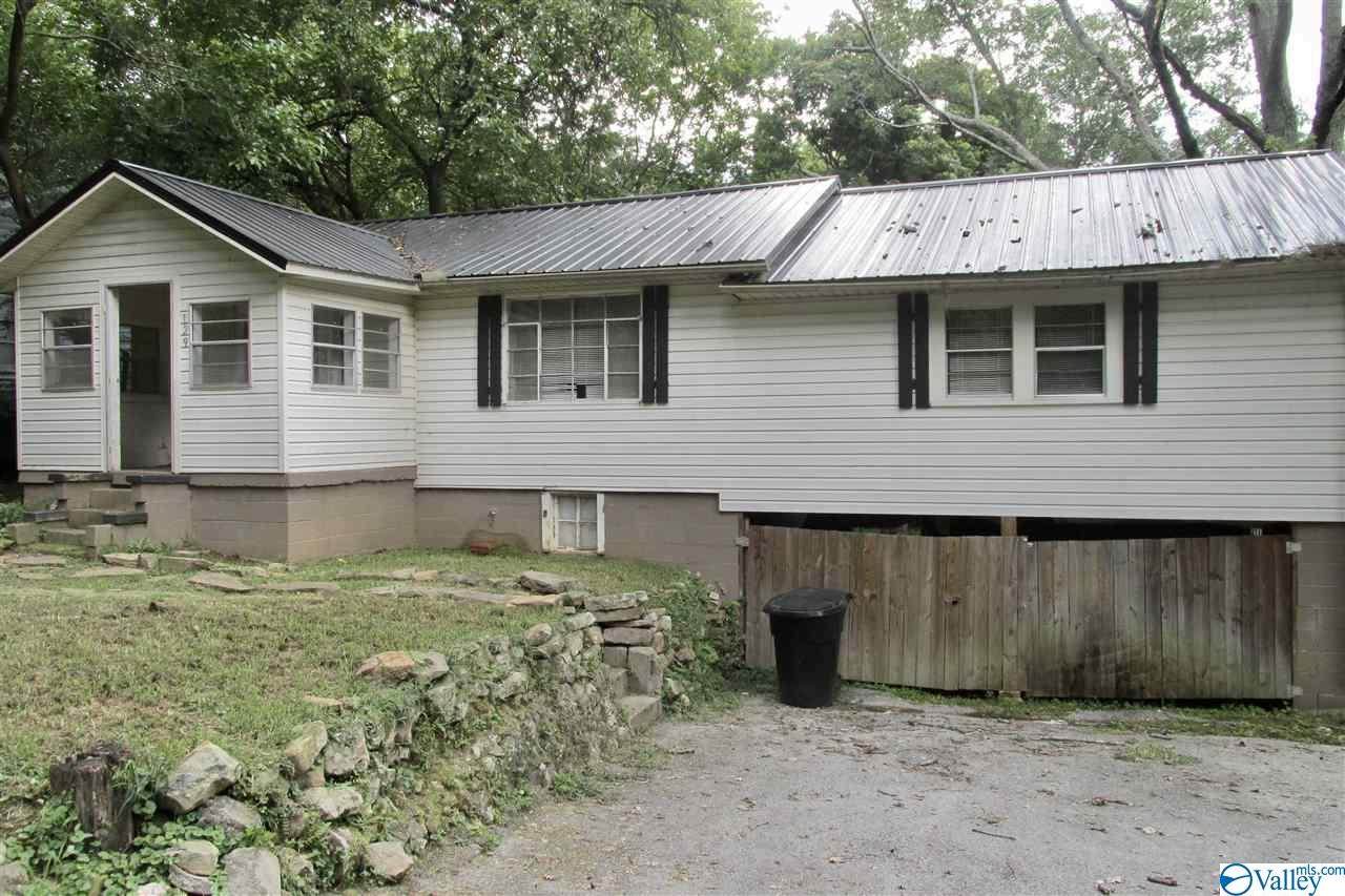 129 Washington Circle - Photo 1