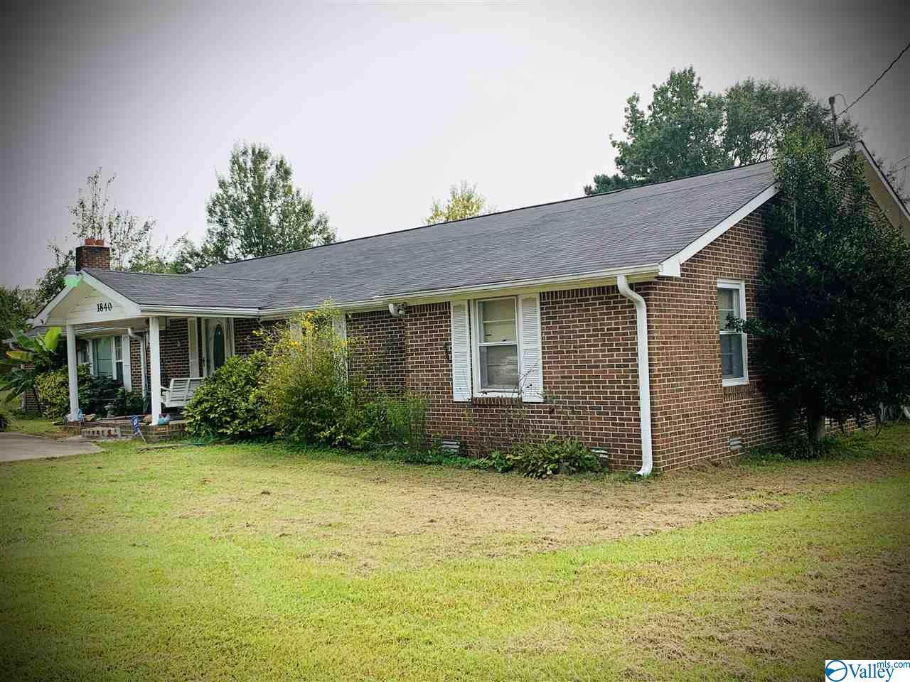 1840 County Road 317 - Photo 1