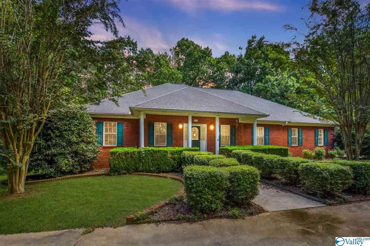 258 Kannon Drive - Photo 1