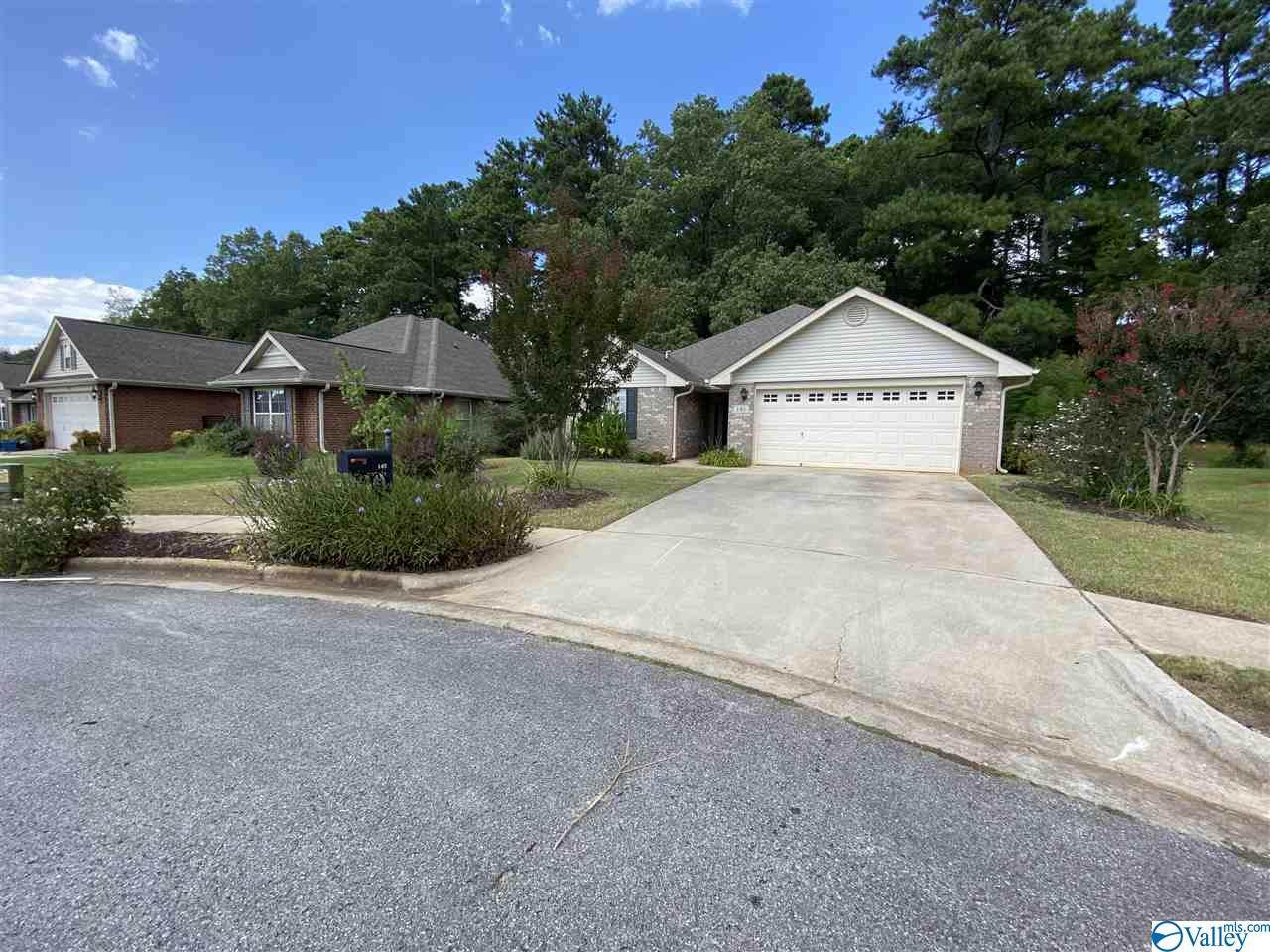140 Fields Pond Drive - Photo 1
