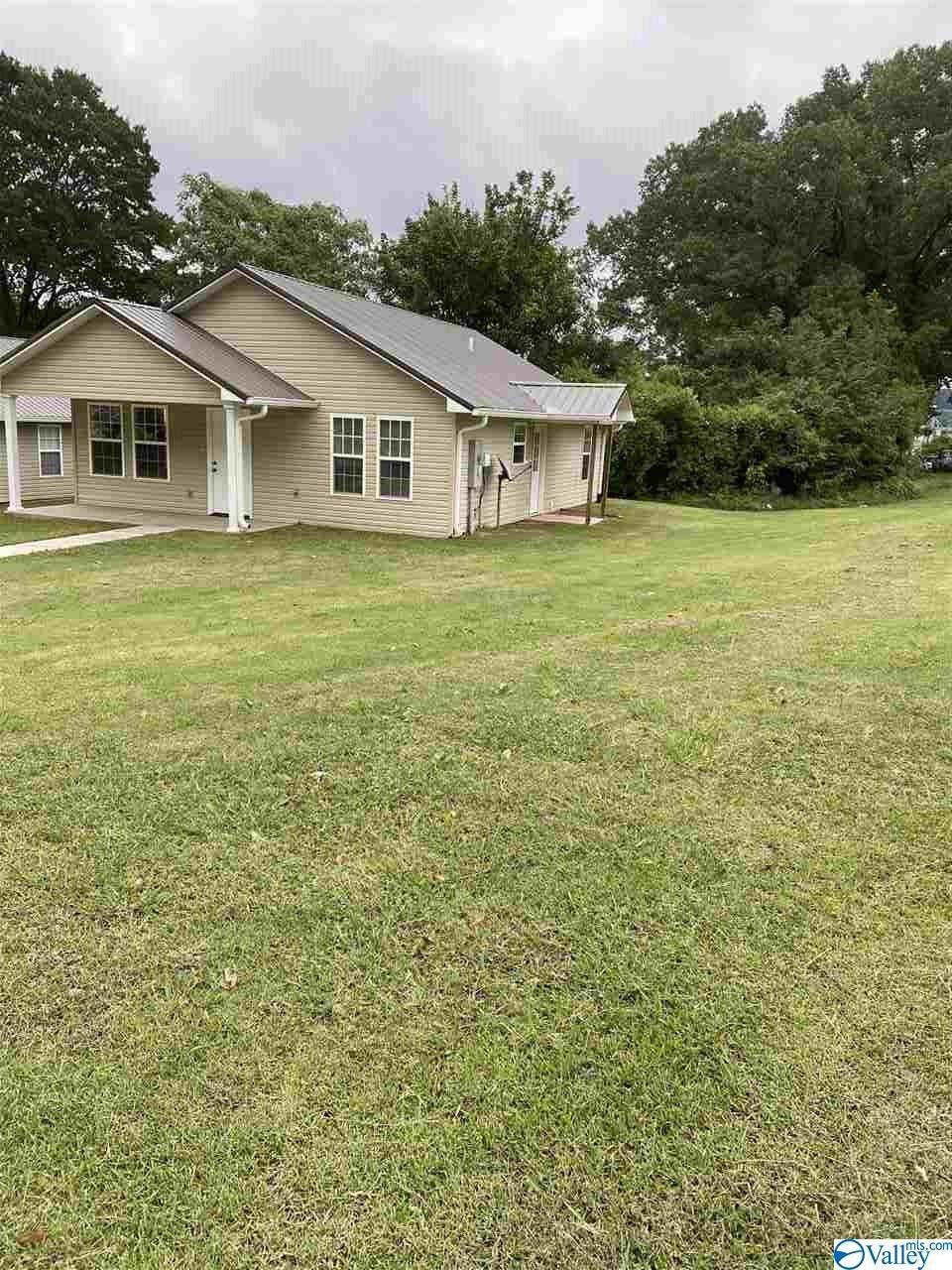 837 Rayburn Avenue - Photo 1