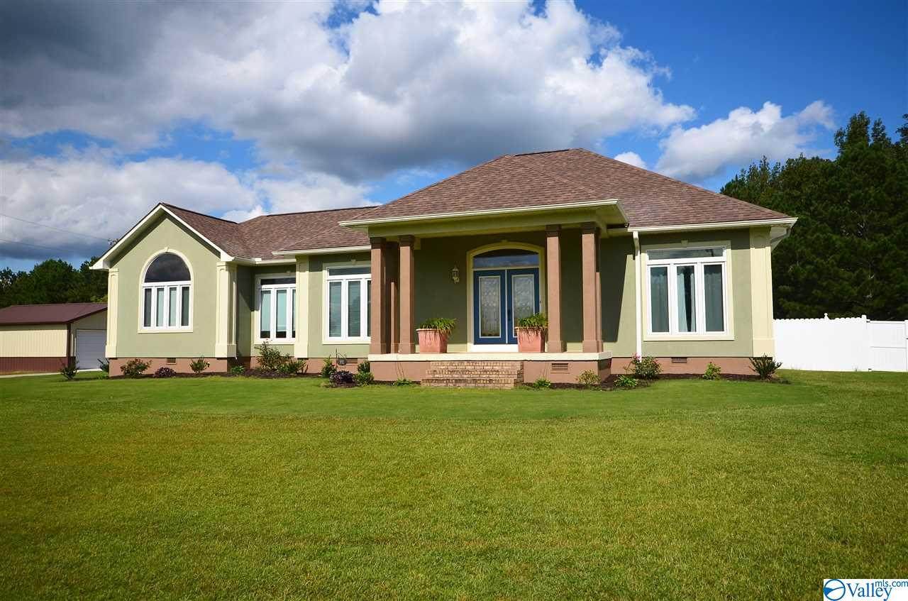 991 County Road 1352 - Photo 1