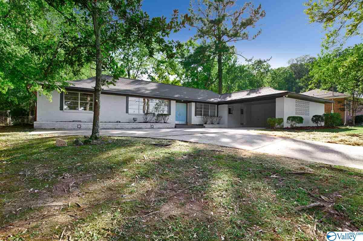 810 Esslinger Road - Photo 1