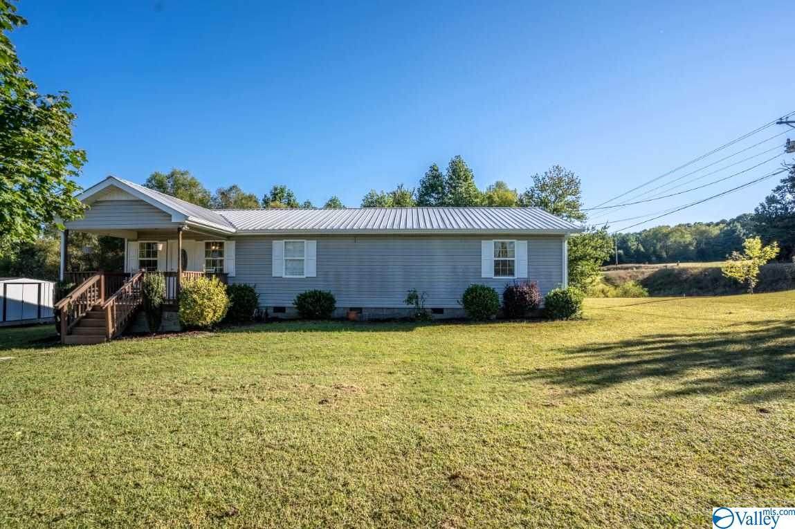 15854 Broad Street - Photo 1