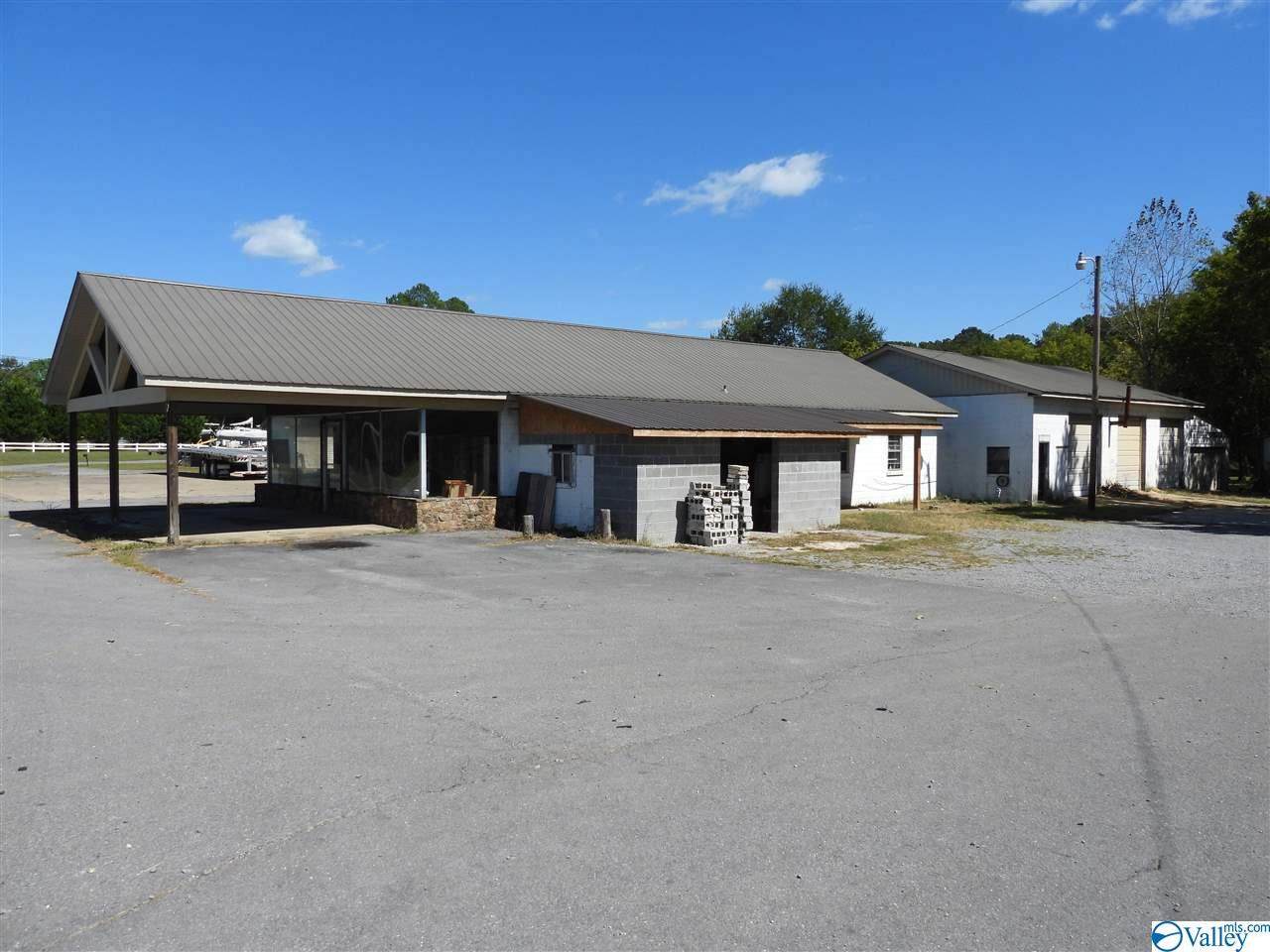 21350 Us Hwy 431 - Photo 1
