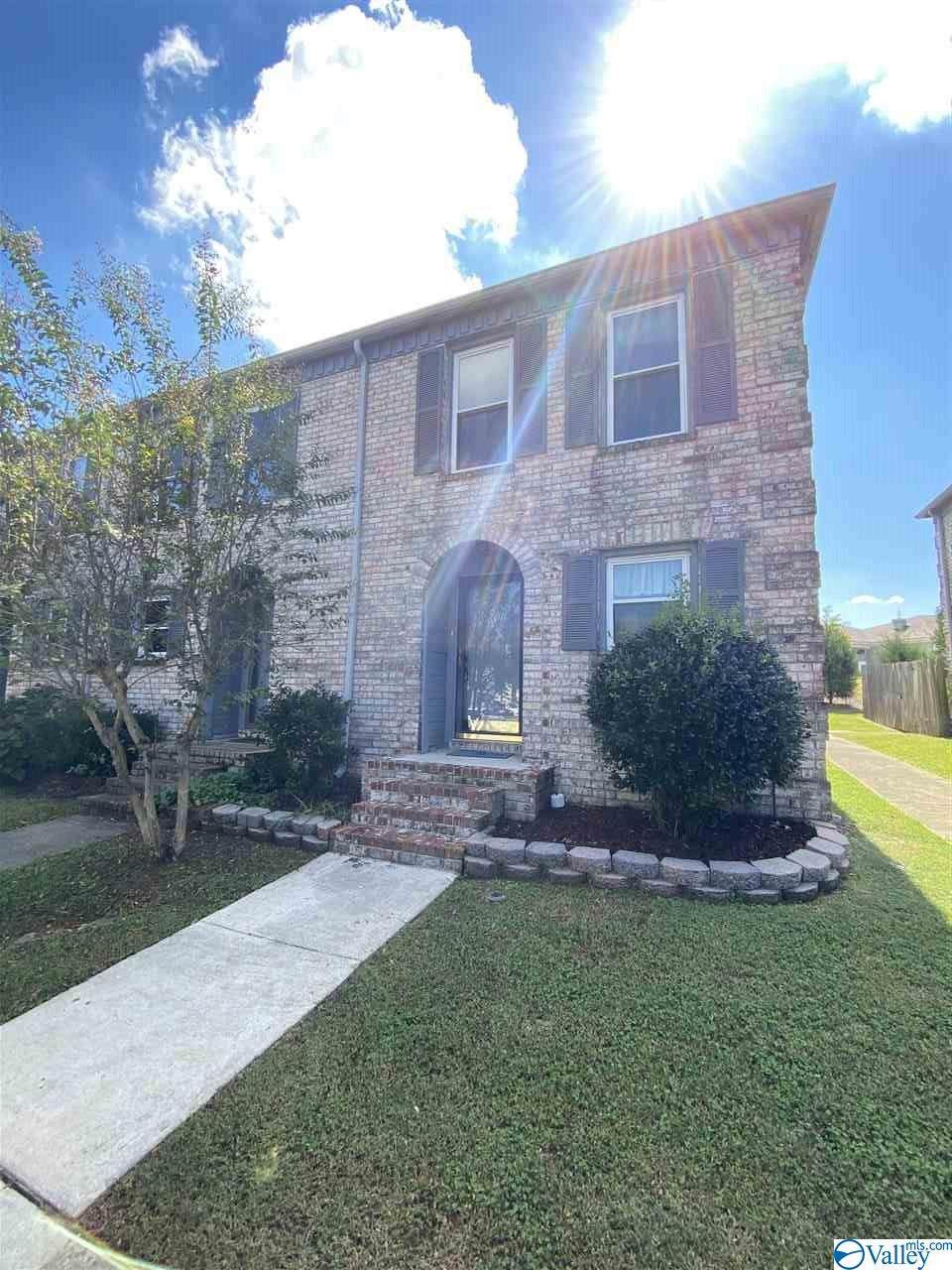 220 Marinawoods Drive - Photo 1