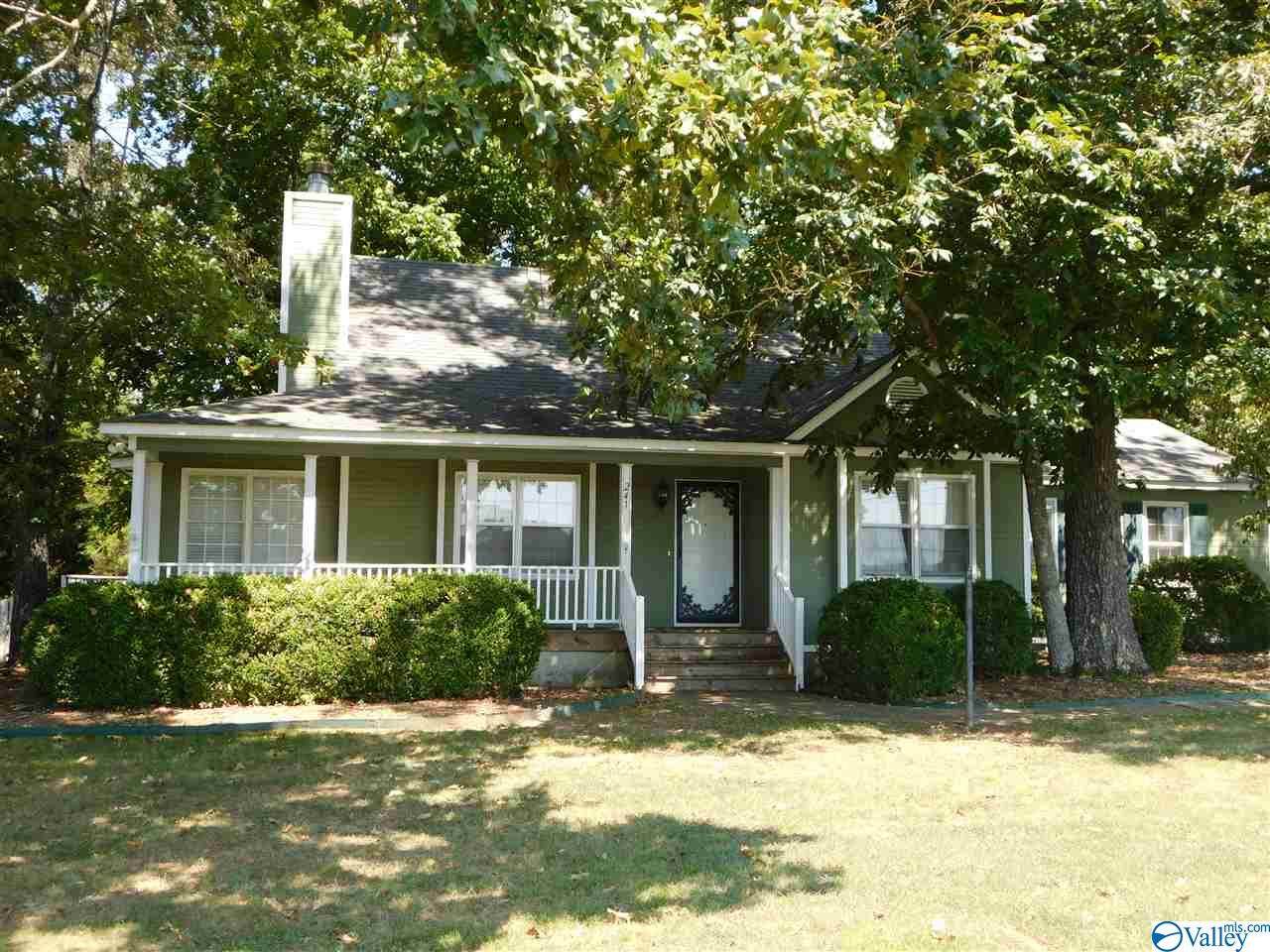 241 Robinson Road - Photo 1