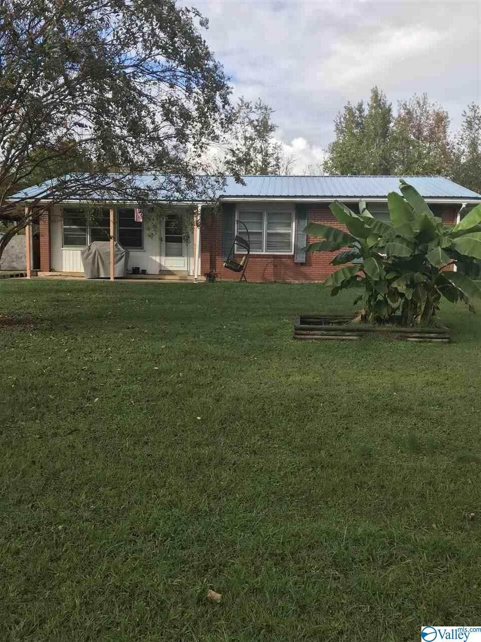 105 Husky Drive - Photo 1