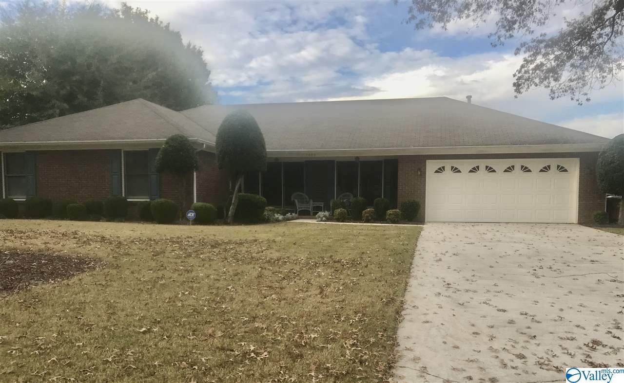 1404 Cedarhurst Court - Photo 1