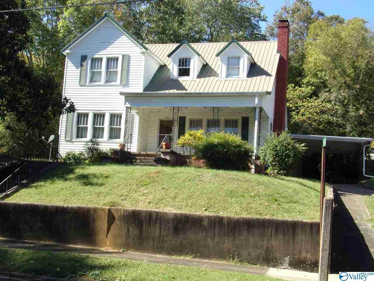 300 Forest Avenue - Photo 1