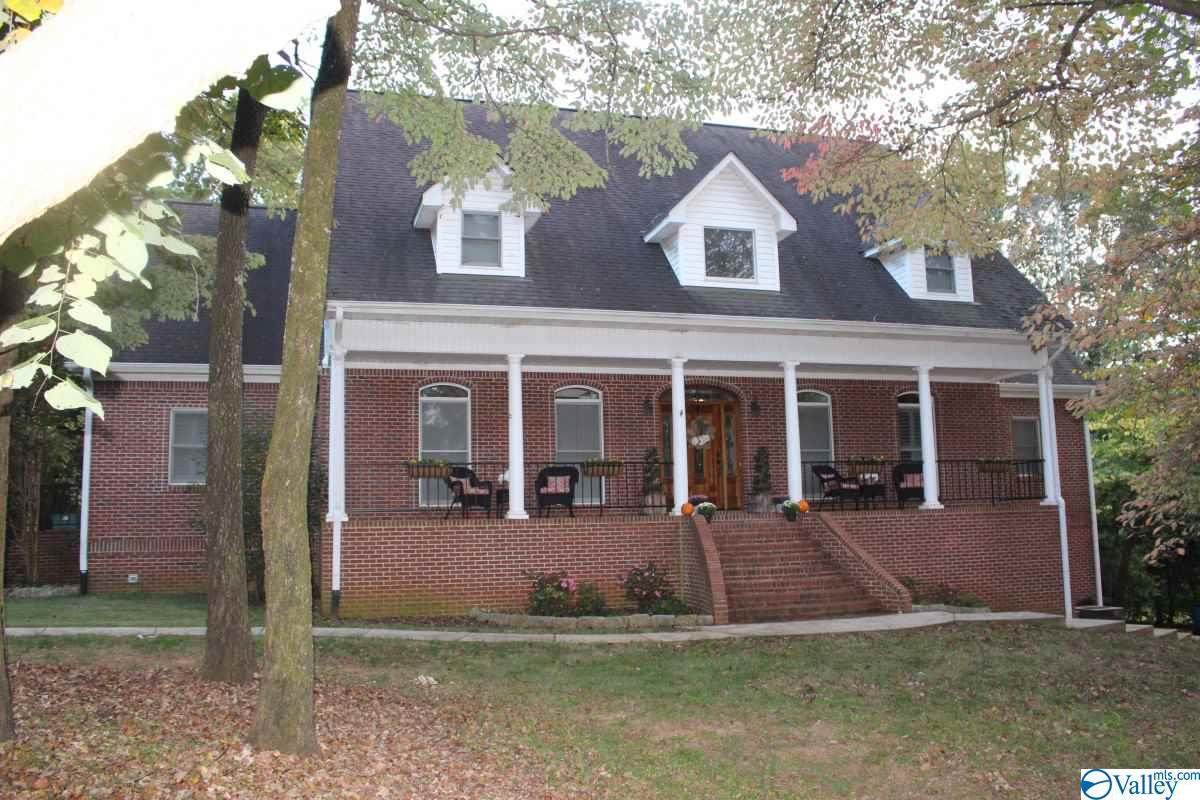 104 Red Cedars Lane - Photo 1
