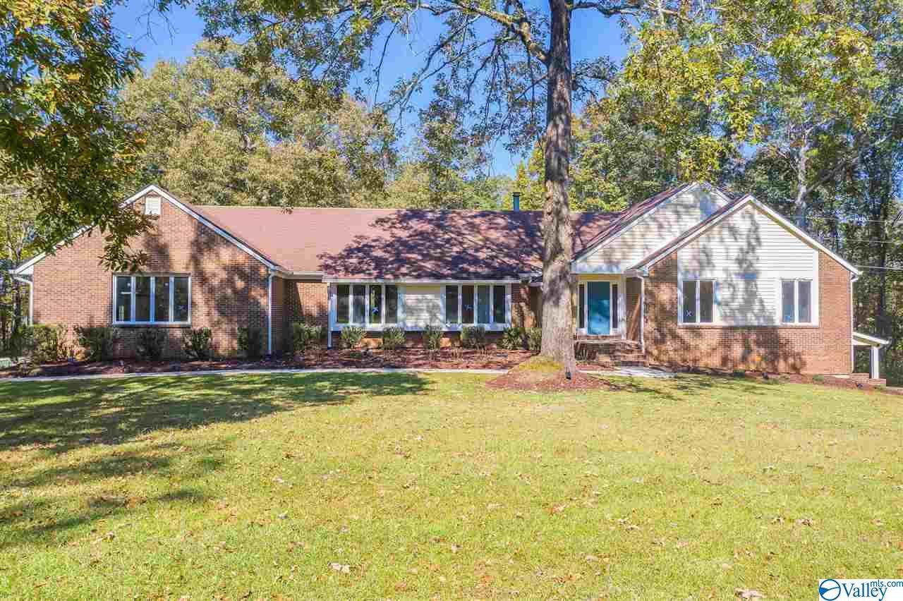 314 County Road 1368 - Photo 1