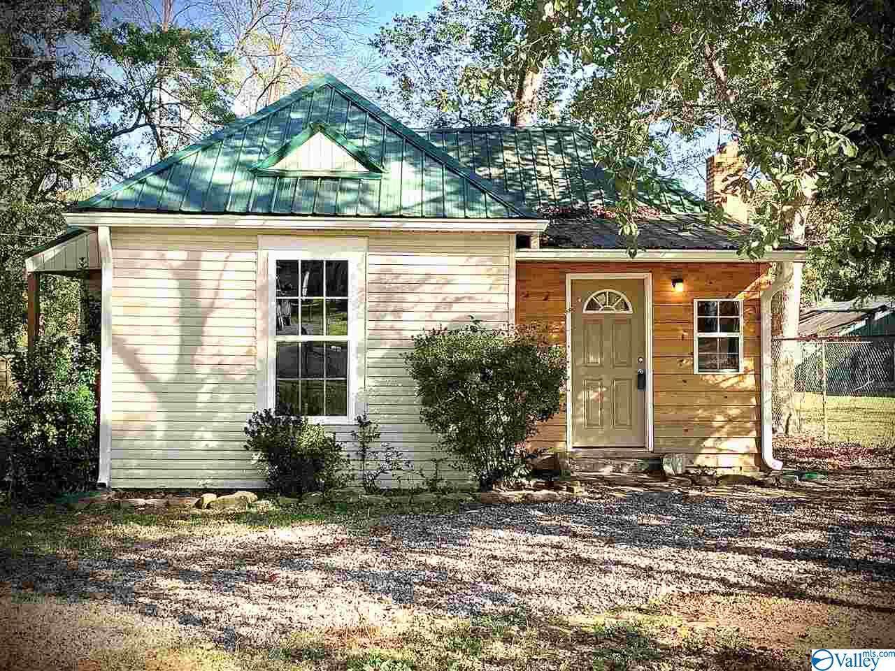 308 Henderson Street - Photo 1