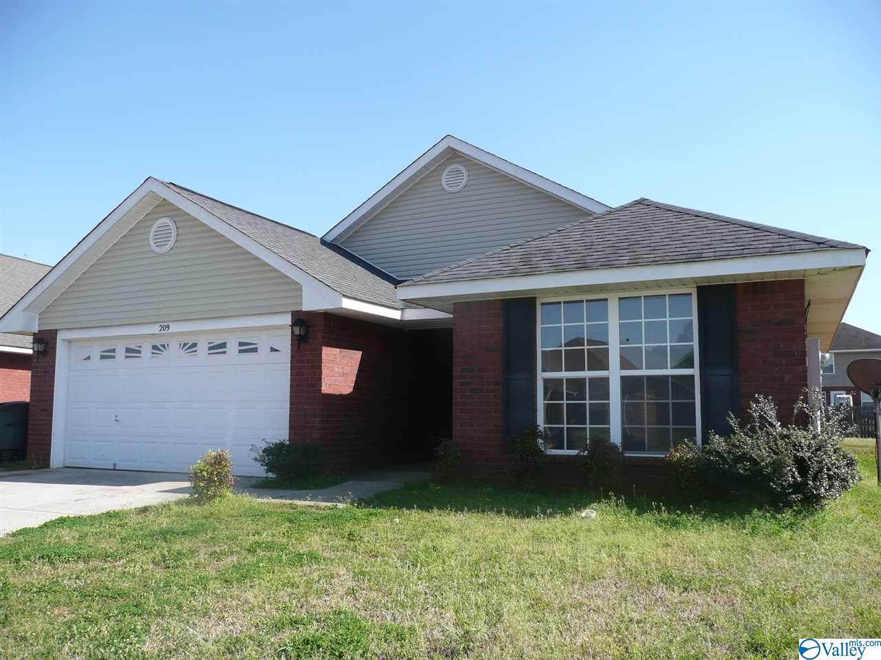 209 Shadow Cove Drive - Photo 1