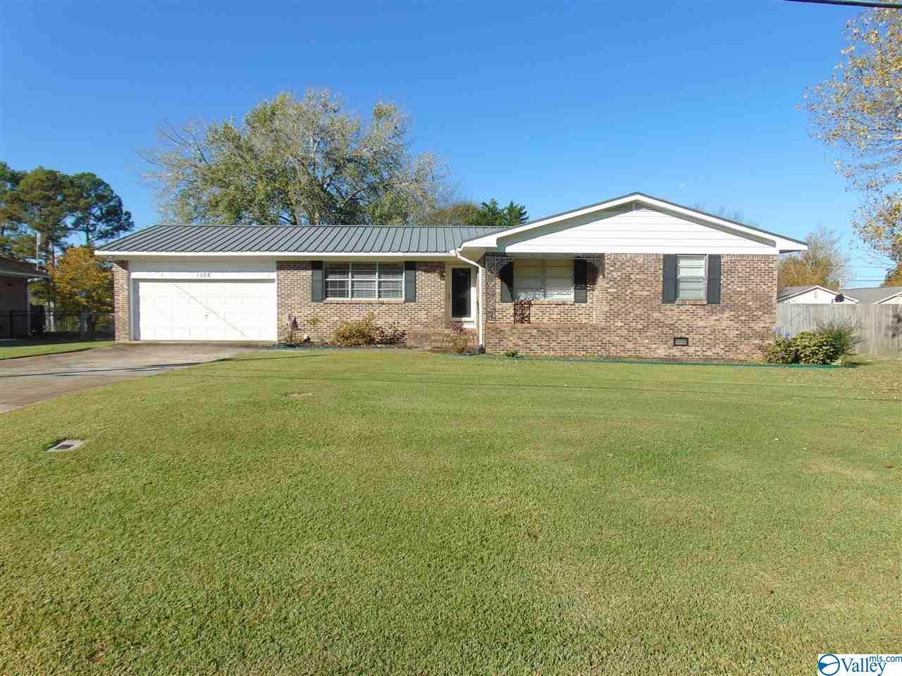 1105 9TH STREET - Photo 1