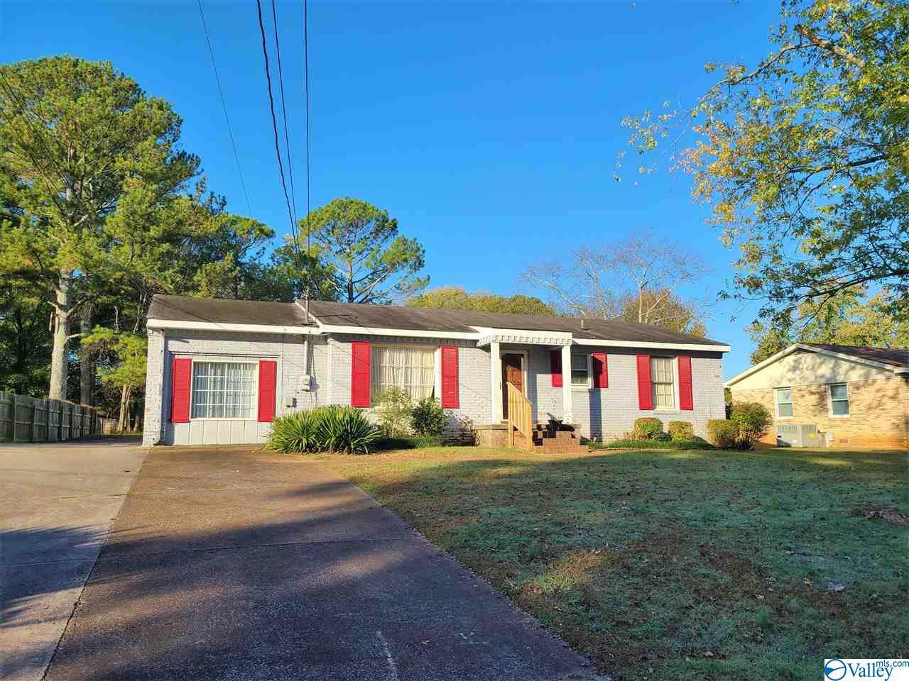 2605 Brookline Drive - Photo 1